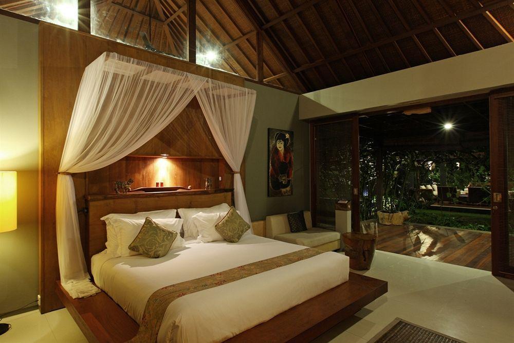 Swarapadi Villa Ubud  Luaran gambar